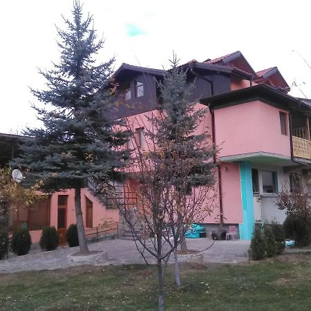 Villa Lilia Aprilzi Exterior foto