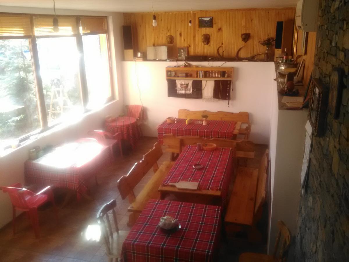 Villa Lilia Aprilzi Exterior foto